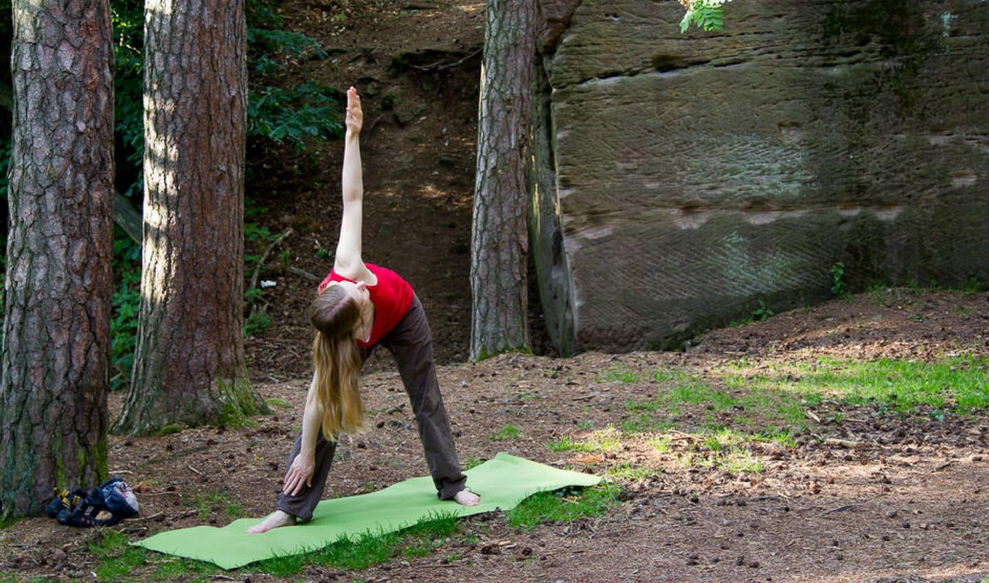 yoga-outdoor
