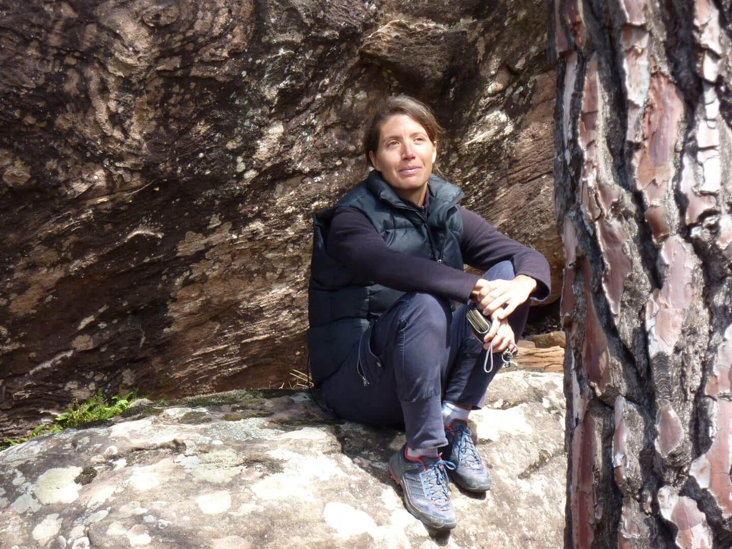 Nima-nachdenklich