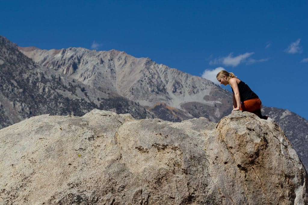 Kopftraining: Bouldern in Bishop. Endlich oben angekommen